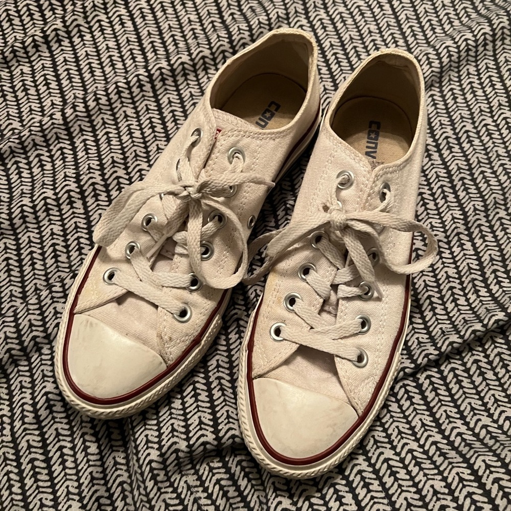 White converse